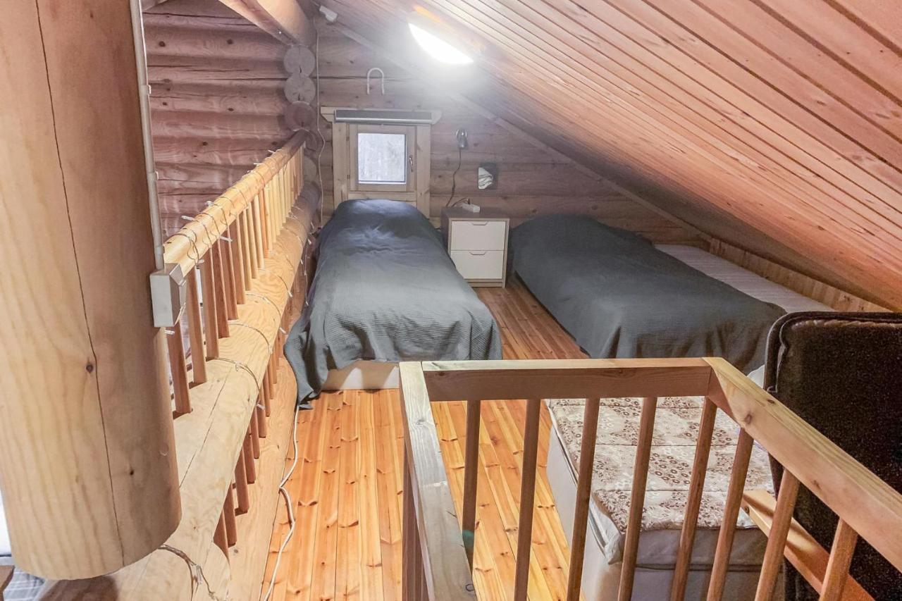 Loppiaiskaari 5, Paljakka Puolanka